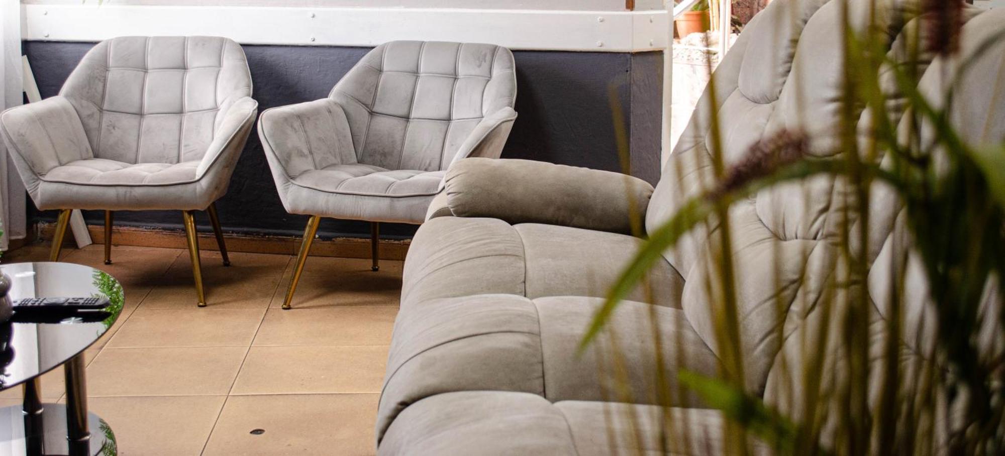 Hostal Gran Via Levante Торевьиа Экстерьер фото